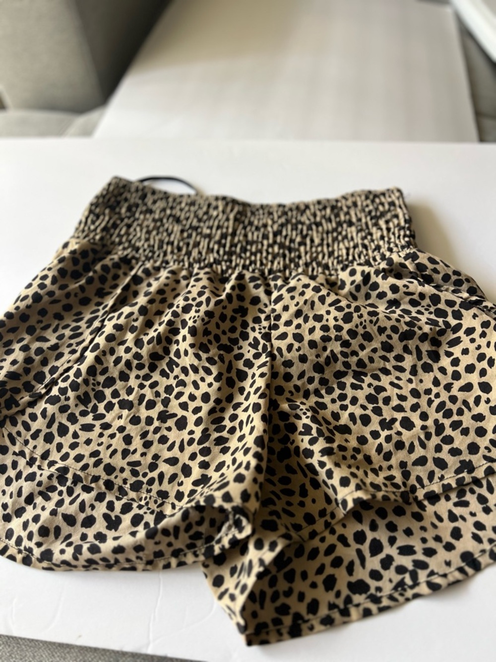 SHEIN Leopard Print Smocked Waist High Rise Shorts - Black on Tan